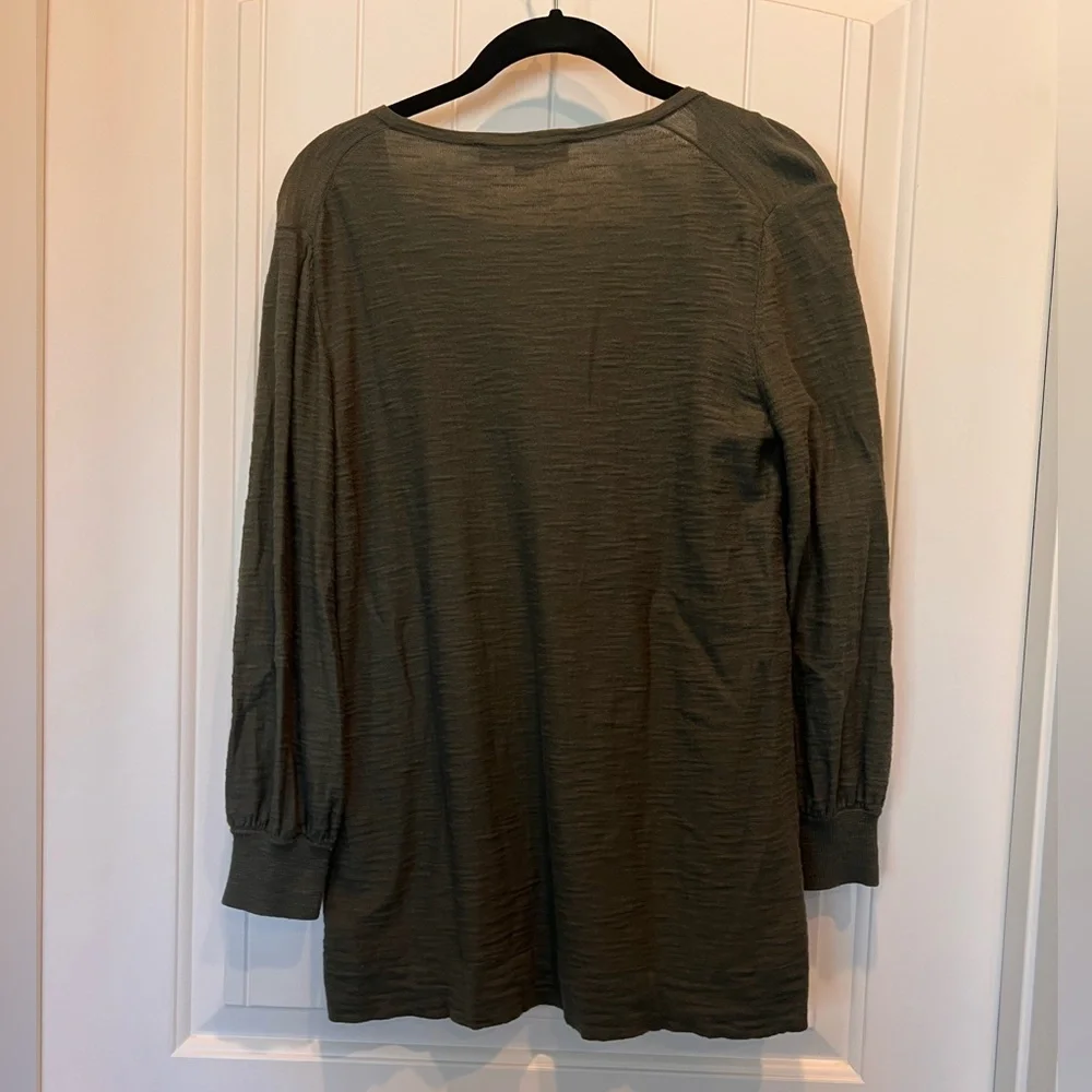 LOFT 100% Cotton SZ Medium with tassels army green top